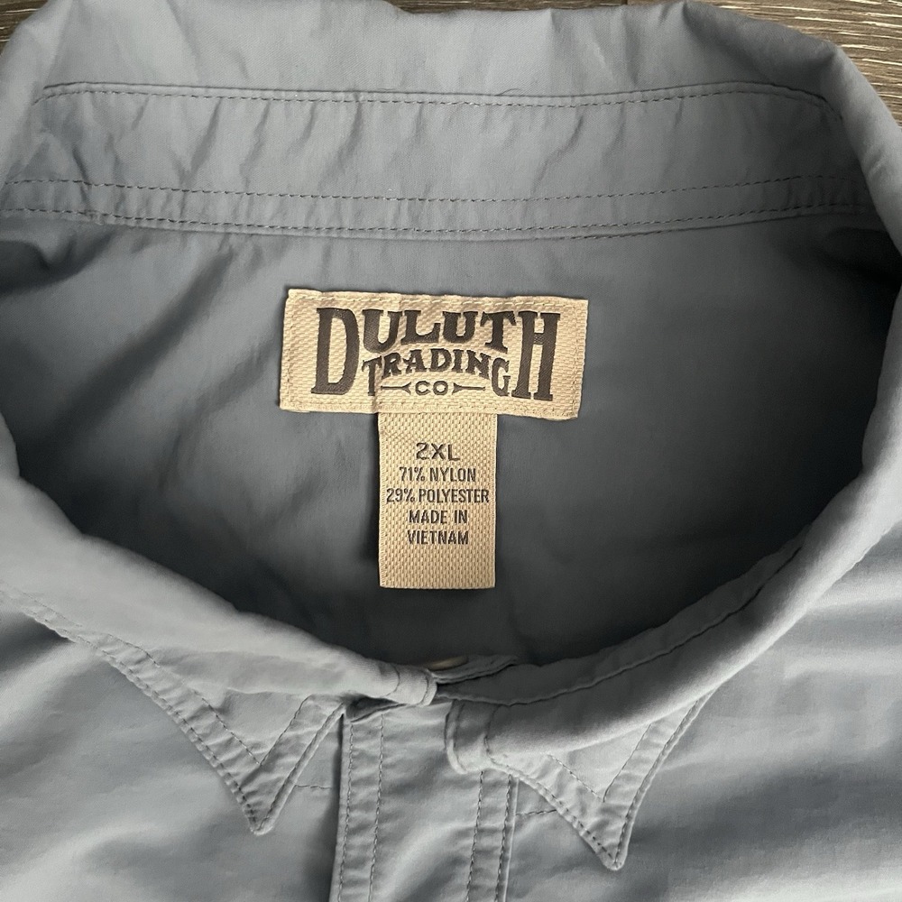 Duluth Trading Action Shirt Mens 2XL Blue Ripstop Fishing Vented Pockets Button - Picture 2 of 5